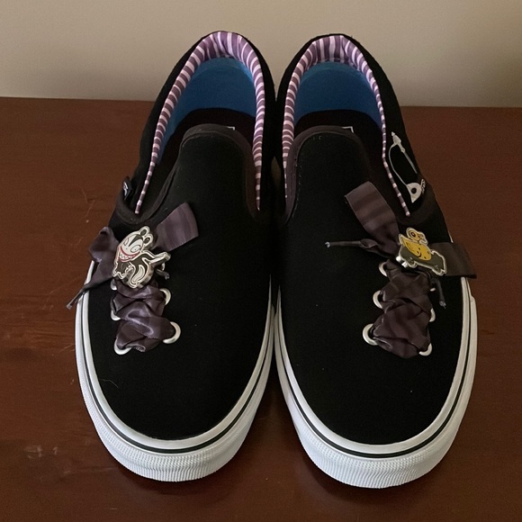 Vans Shoes - ‼️nwt‼️Size 7 Nightmare before Christmas shoes